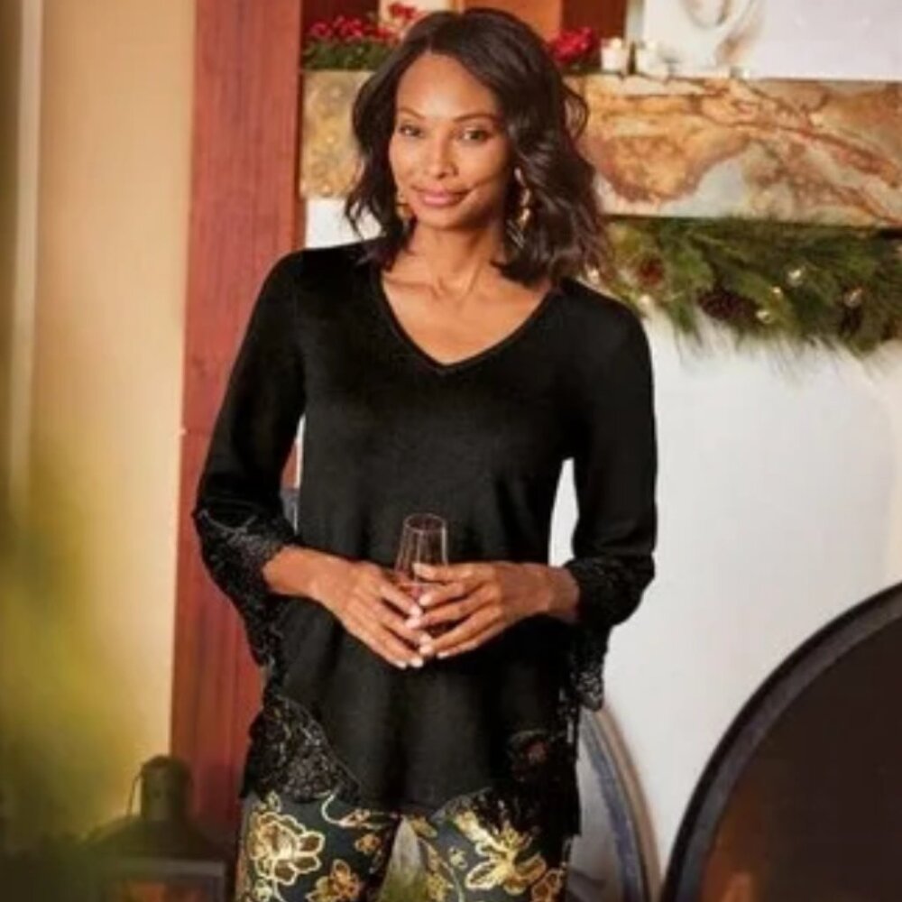 Soft Surroundings Pujili Sweater XL Lace Contrast Bracelet‎ Sleeves Black Wool